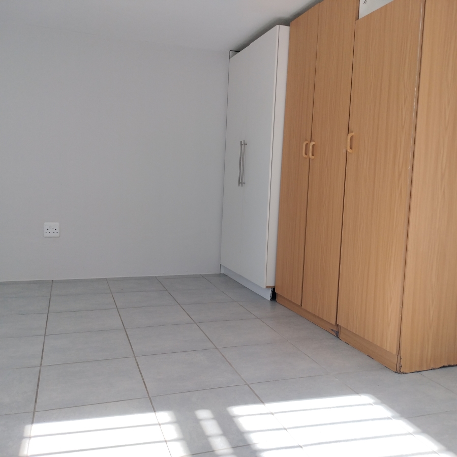 4 Bedroom Property for Sale in Grootbrakhoogte Western Cape